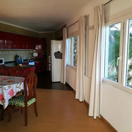 Castano Bajo - *